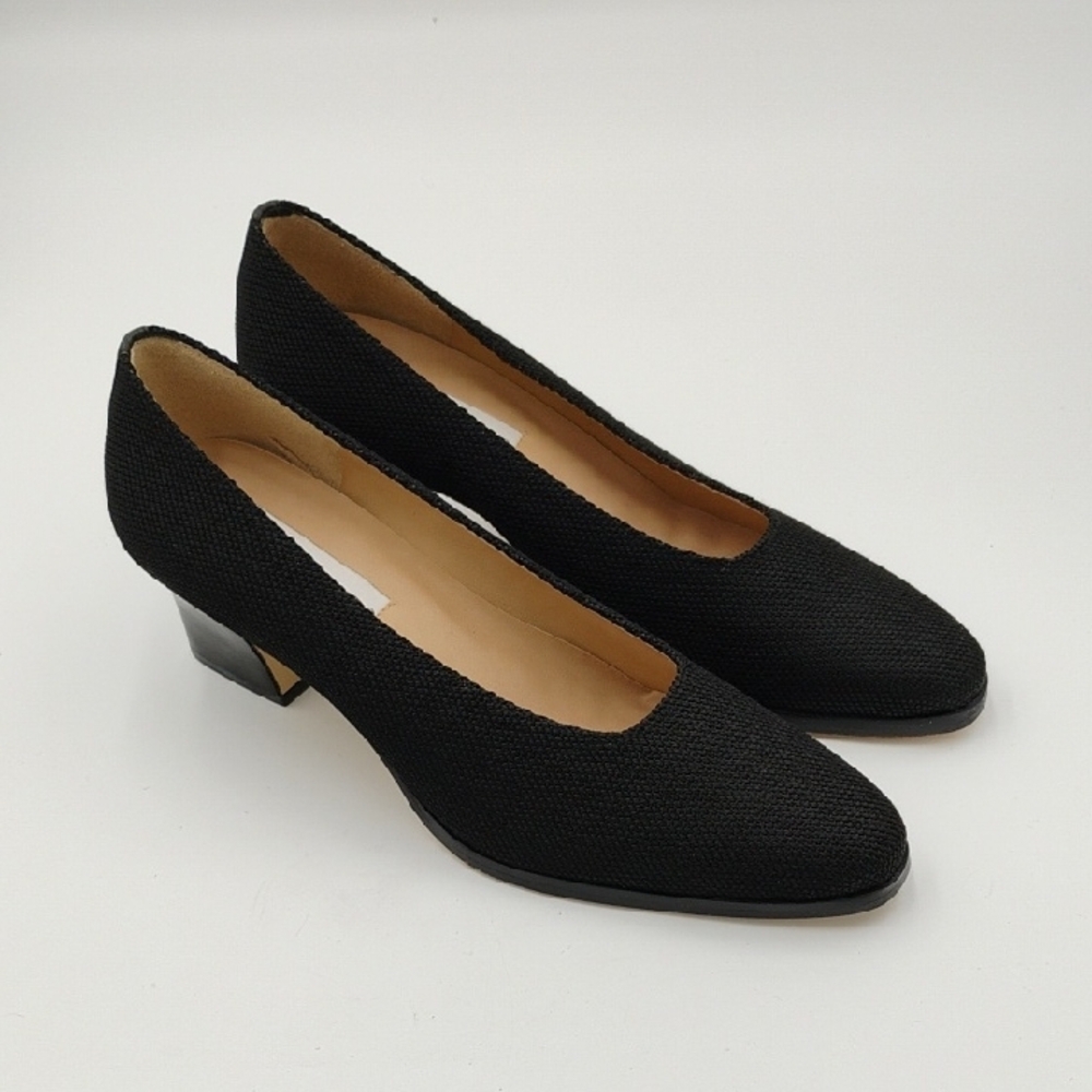Calico Pump Heels - Picture 2 of 5